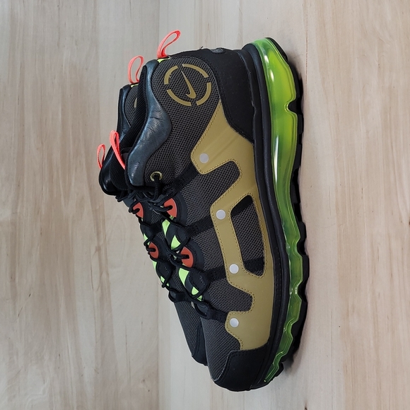 nike air max minot boot